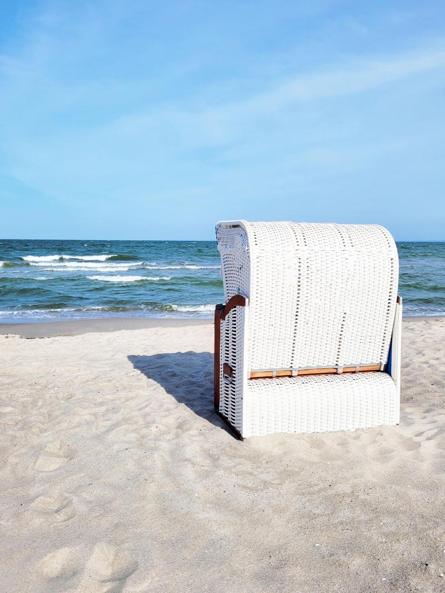 Strandnahe & Hochwertige Ferienunterkunft, Mit Gartenzugang, Parkplatz Und Fahrradunterstellplatz Scharbeutz Exteriér fotografie
